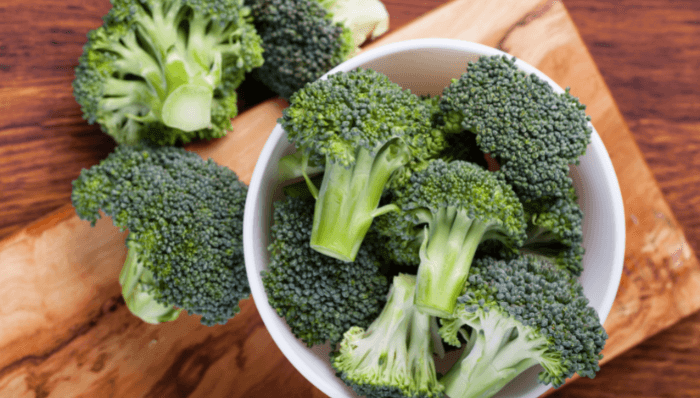 broccoli on a table 